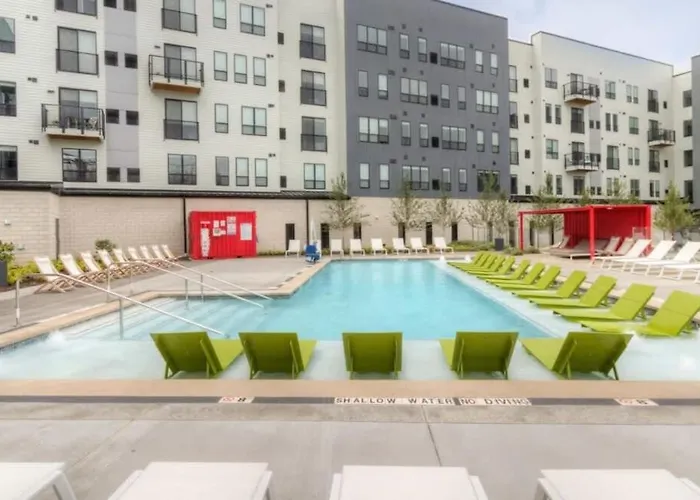 Cozysuites Stylish Sdo, Lawrenceville Apartment *