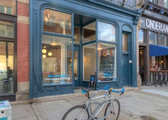 Cozysuites Stylish Sdo, Lawrenceville